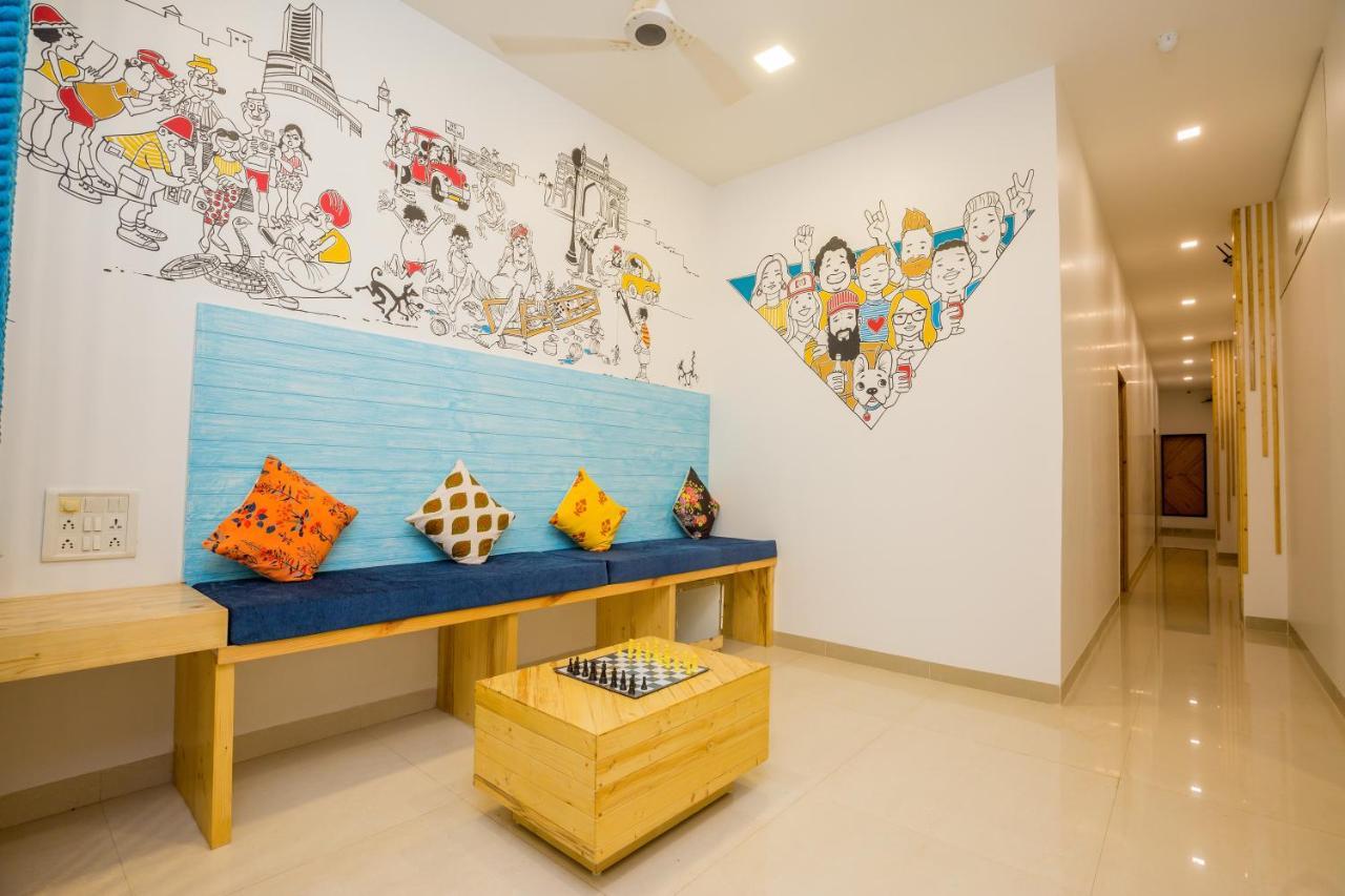 Nap Manor Hostels Mumbai Eksteriør bilde