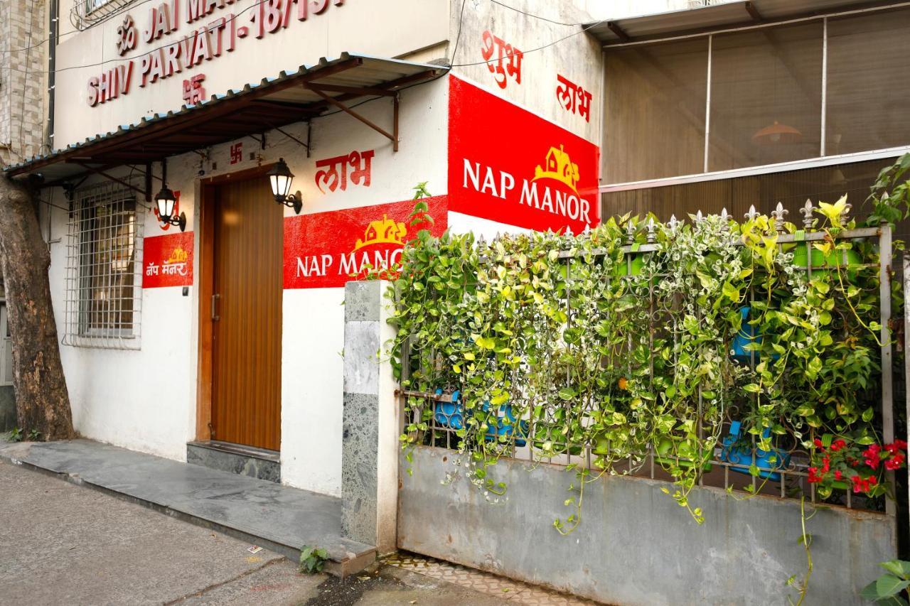Nap Manor Hostels Mumbai Eksteriør bilde